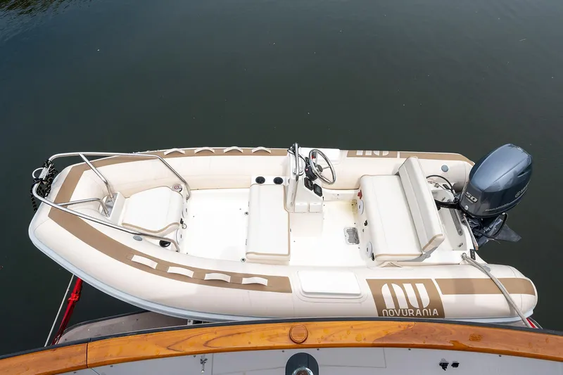 Motivated Seller Yacht Photos Pics 