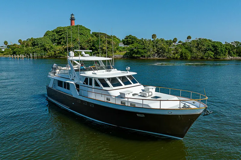 Motivated Seller Yacht Photos Pics 