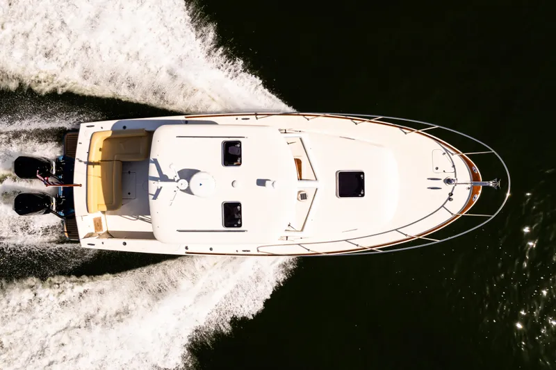 Asolare Yacht Photos Pics 