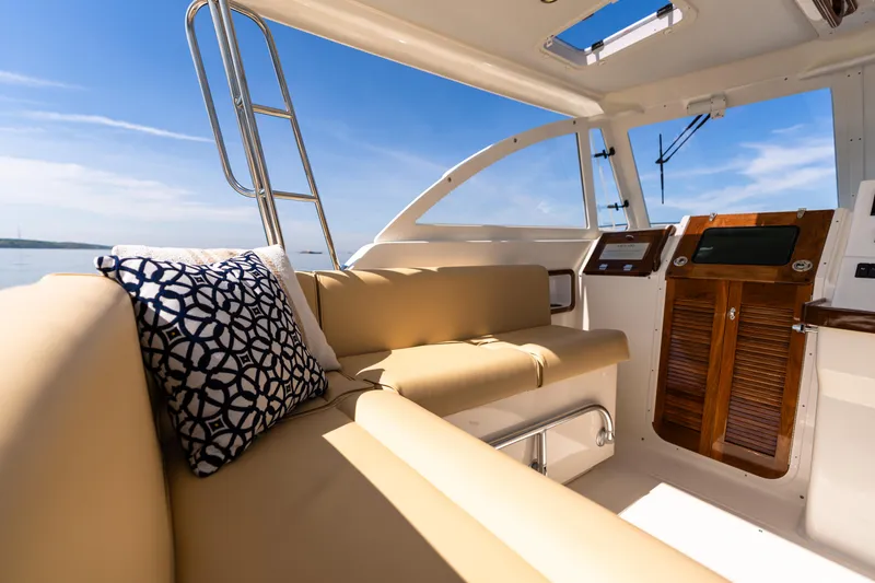 Asolare Yacht Photos Pics 