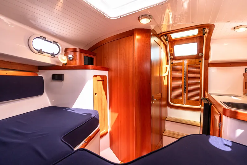 Asolare Yacht Photos Pics 