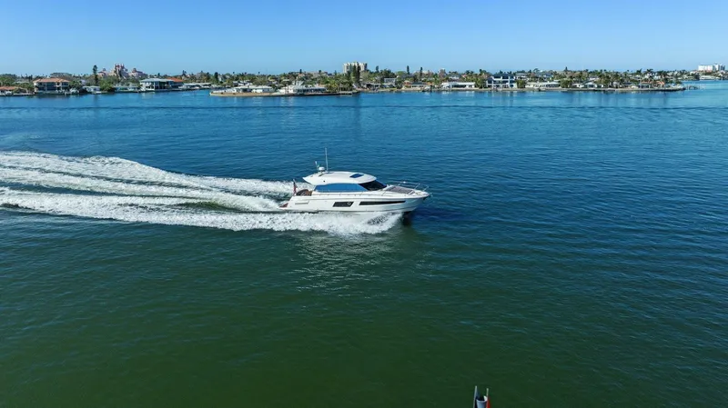 Slainte Yacht Photos Pics 