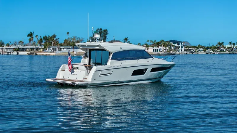 Slainte Yacht Photos Pics 