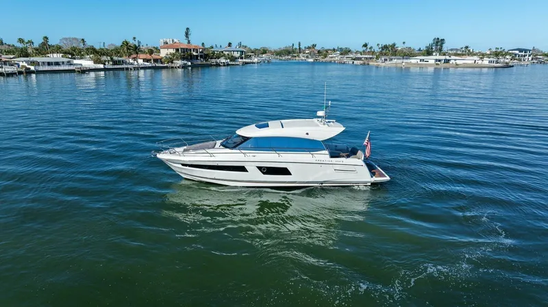 Slainte Yacht Photos Pics 