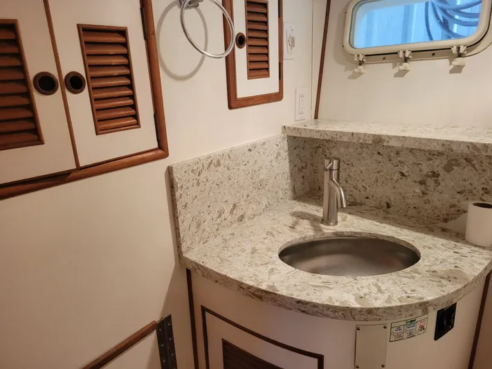 Ocean Jewel Yacht Photos Pics 