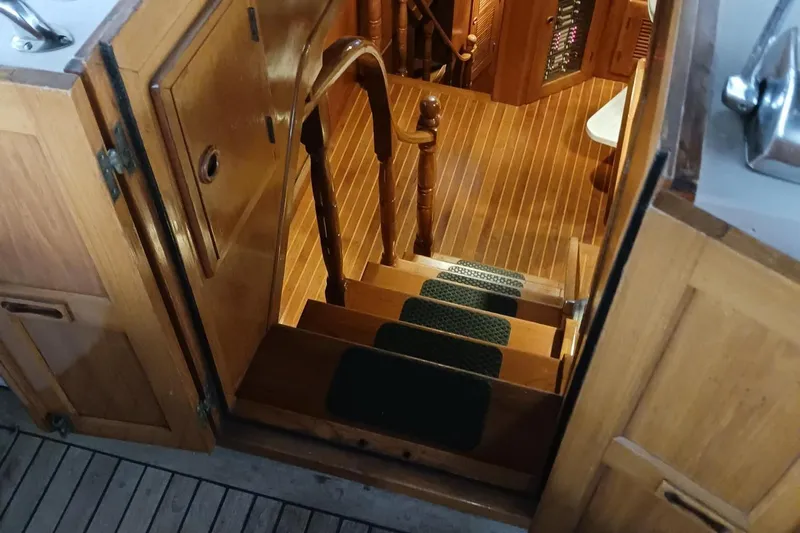 Ocean Jewel Yacht Photos Pics 