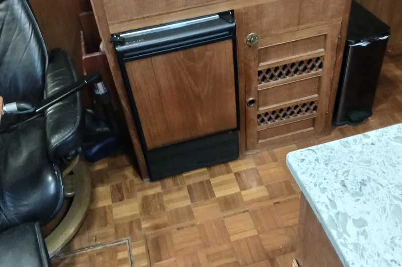 Ocean Jewel Yacht Photos Pics 