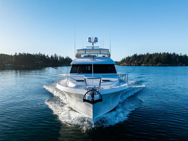 White Rabbit Yacht Photos Pics Bow view