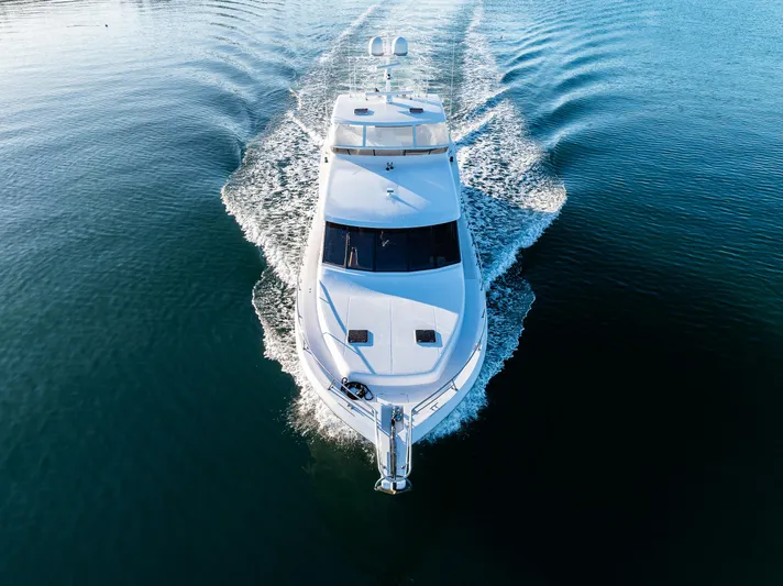 White Rabbit Yacht Photos Pics foredeck