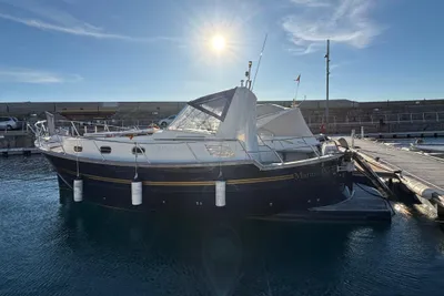 2003 Menorquin Yacht 100
