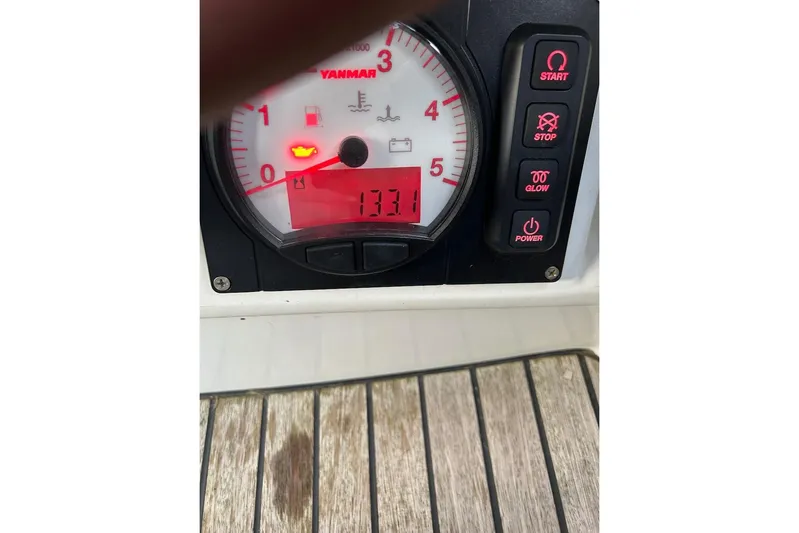 Cruzeiro Do Sul Yacht Photos Pics Yanmar engine control panel on 2013 Jeanneau Sun Odyssey 44 DS sailboat.