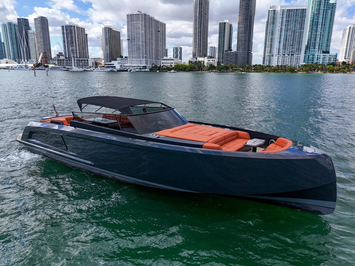 2020 Vanquish 58 