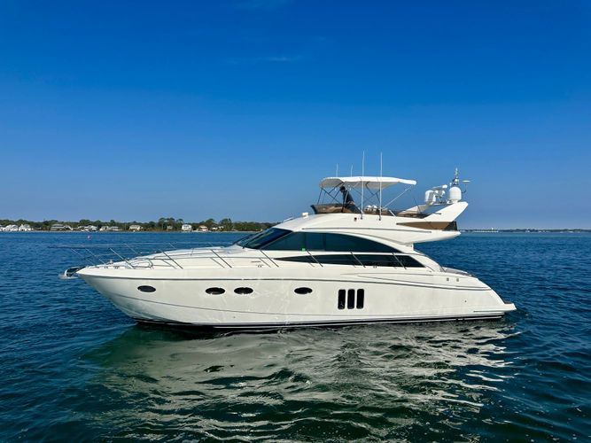 2009 Viking Princess 54 