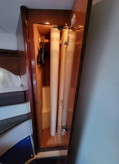 'aquaholic' Yacht Photos Pics Forward Master stateroom