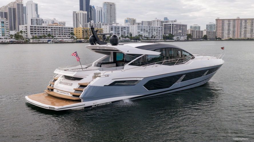 2024 Sunseeker 75 