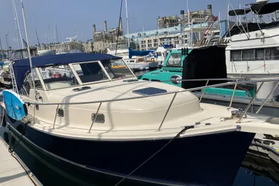 Mainship Pilot 34