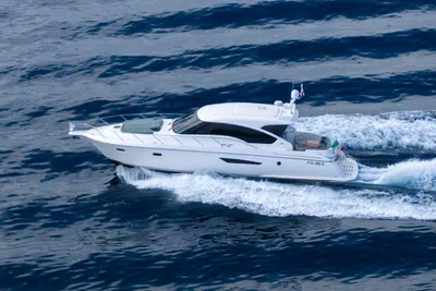 Tiara Yachts 5800 Sovran