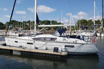 2010 Jeanneau Sun Odyssey 42 DS