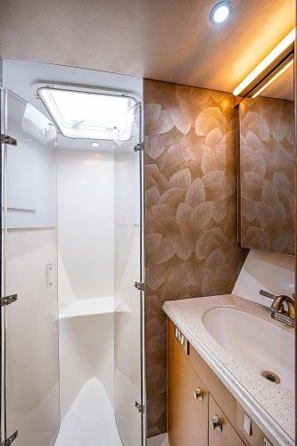 2003 Ocean Yachts 65 