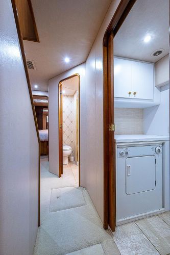2003 Ocean Yachts 65 
