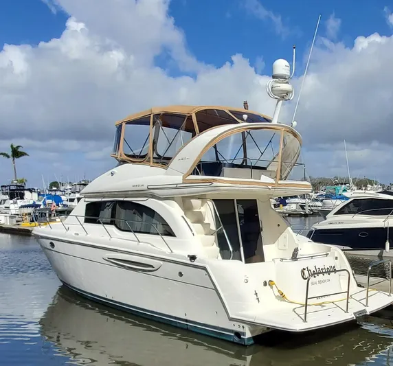 Chelarious Yacht Photos Pics 