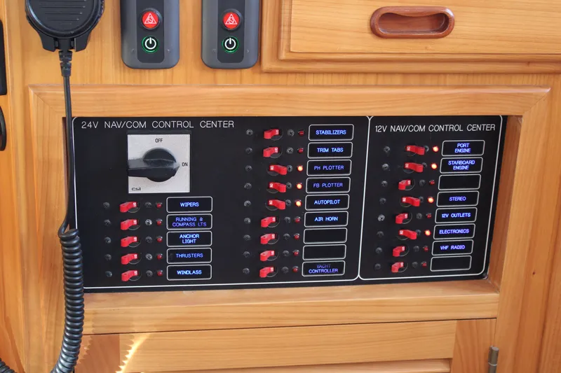 Bella Mia Yacht Photos Pics 