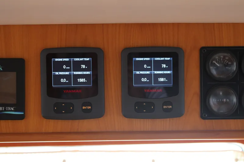 Bella Mia Yacht Photos Pics 