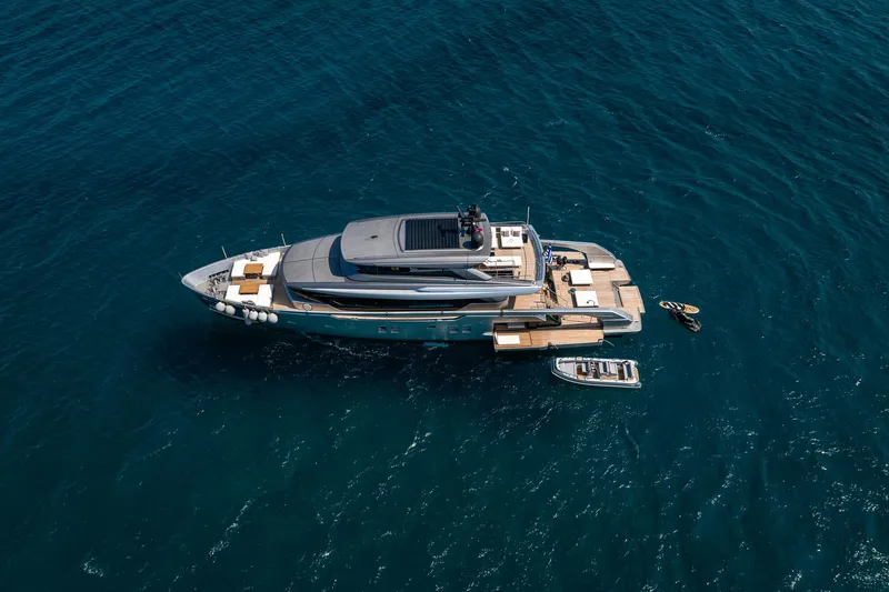 Just Marie 3 Yacht Photos Pics 