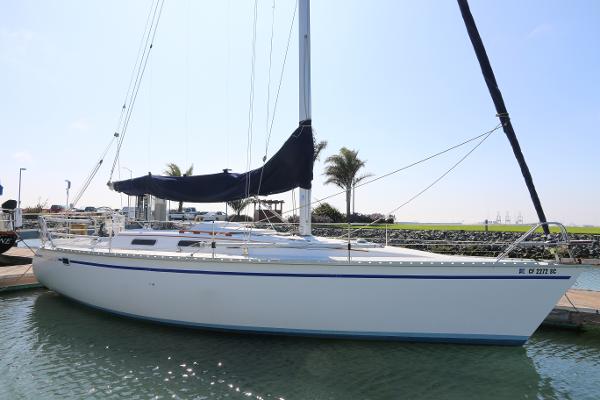 1989 Hunter Legend 37