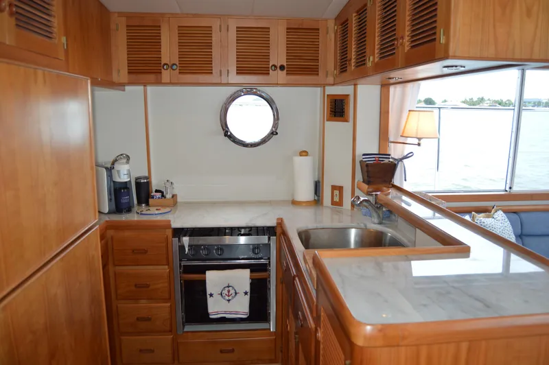 Bella Mia Yacht Photos Pics 