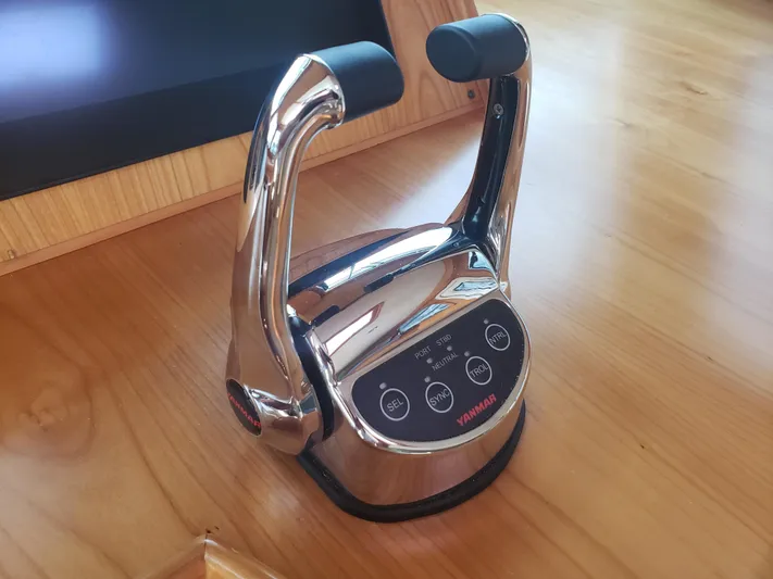 Bella Mia Yacht Photos Pics 