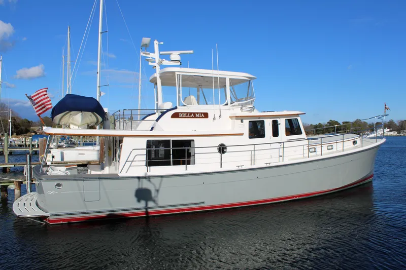 Bella Mia Yacht Photos Pics 