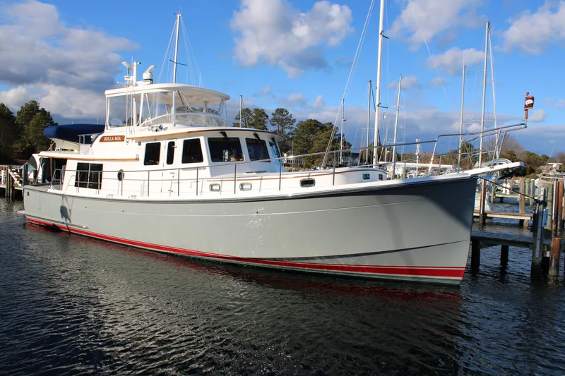 Bella Mia Yacht Photos Pics 