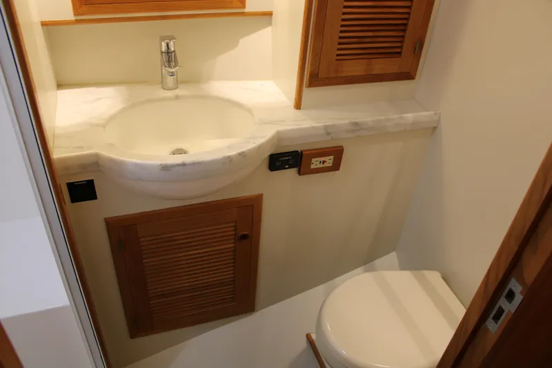 Bella Mia Yacht Photos Pics 