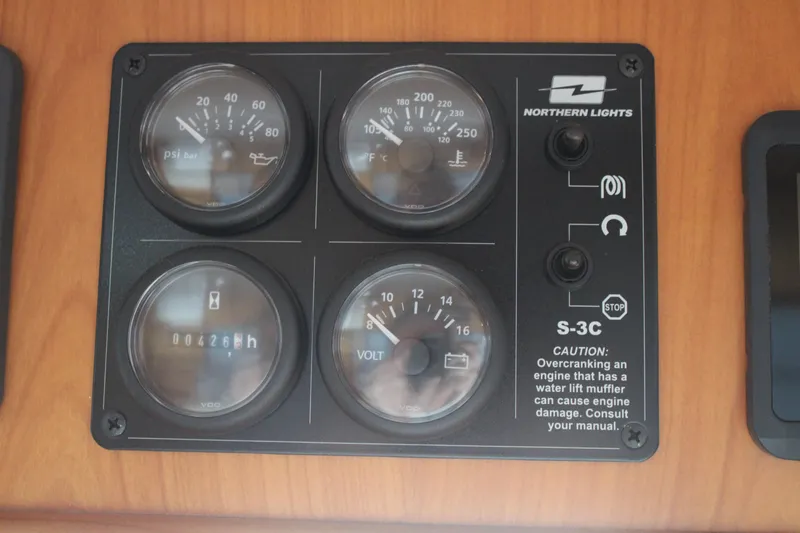 Bella Mia Yacht Photos Pics 