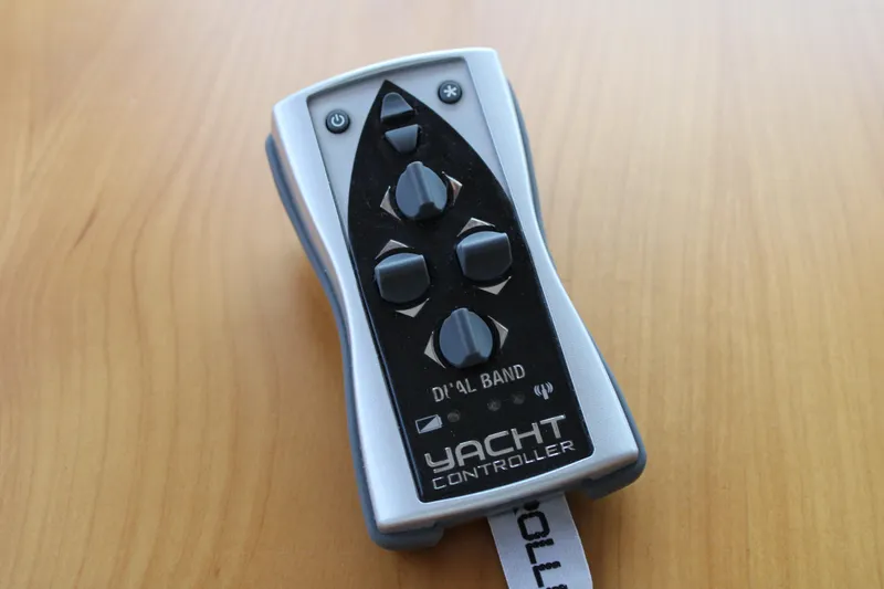 Bella Mia Yacht Photos Pics 