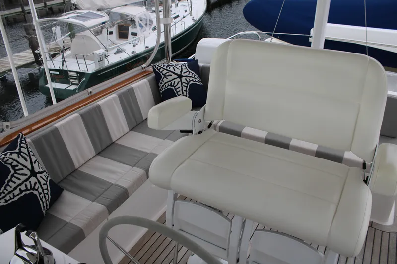 Bella Mia Yacht Photos Pics 