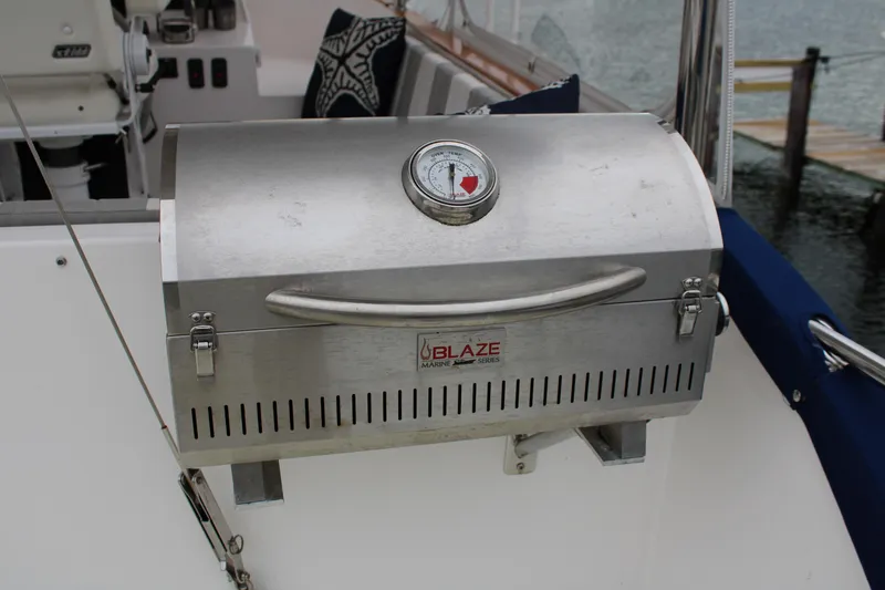 Bella Mia Yacht Photos Pics 