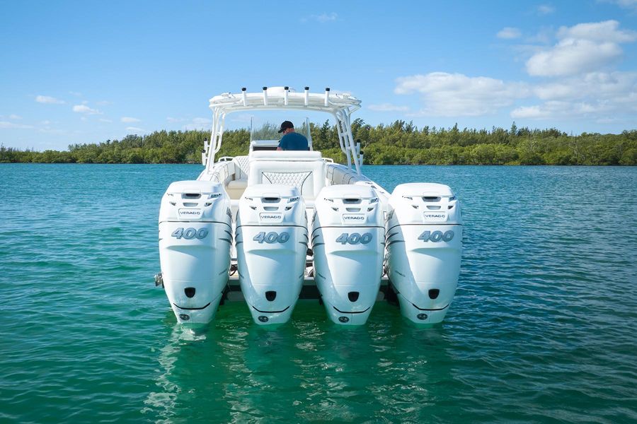 2007 Midnight Express 39' Cuddy