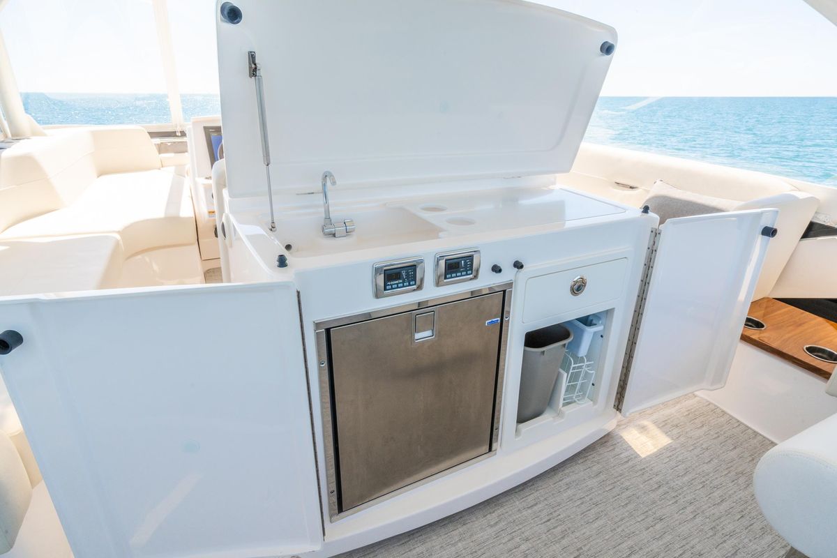 2018 Tiara Yachts 53 