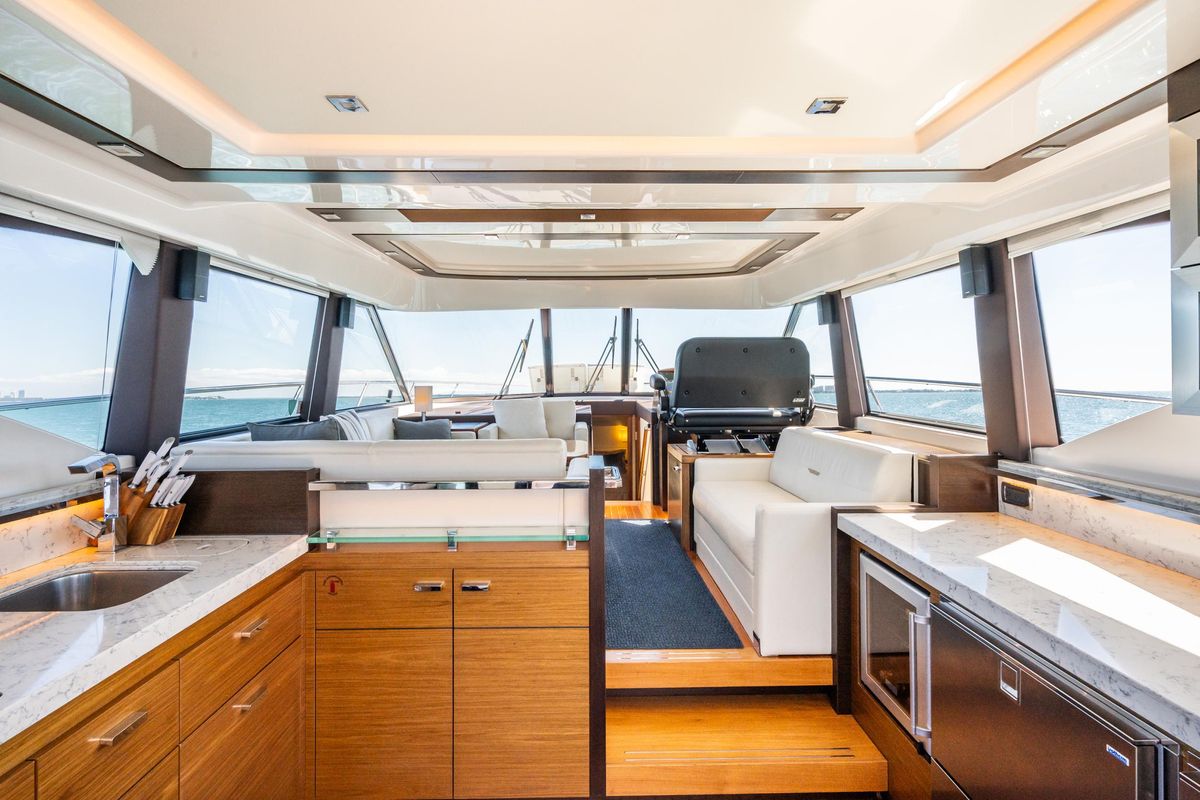 2018 Tiara Yachts 53 