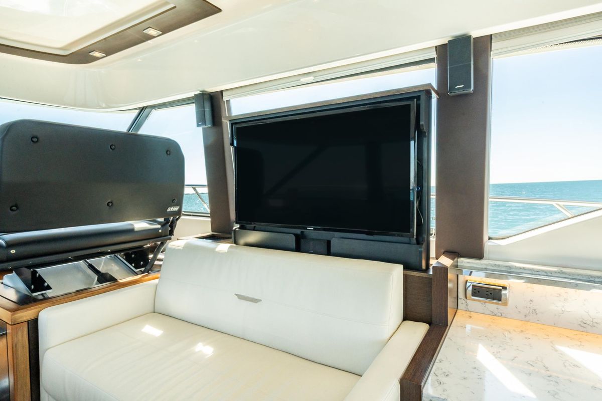 2018 Tiara Yachts 53 