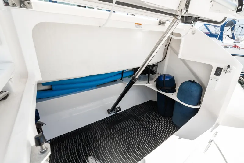 Ripple Yacht Photos Pics 