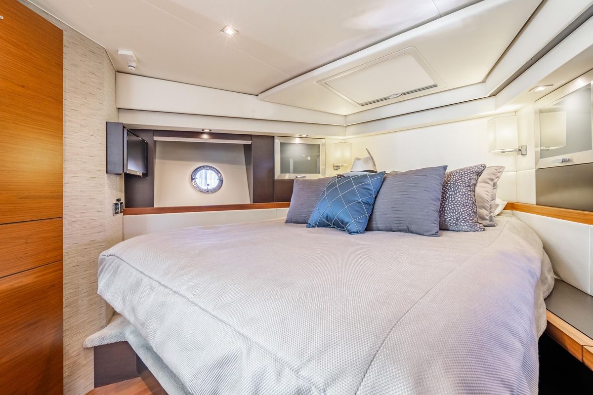 2018 Tiara Yachts 53 