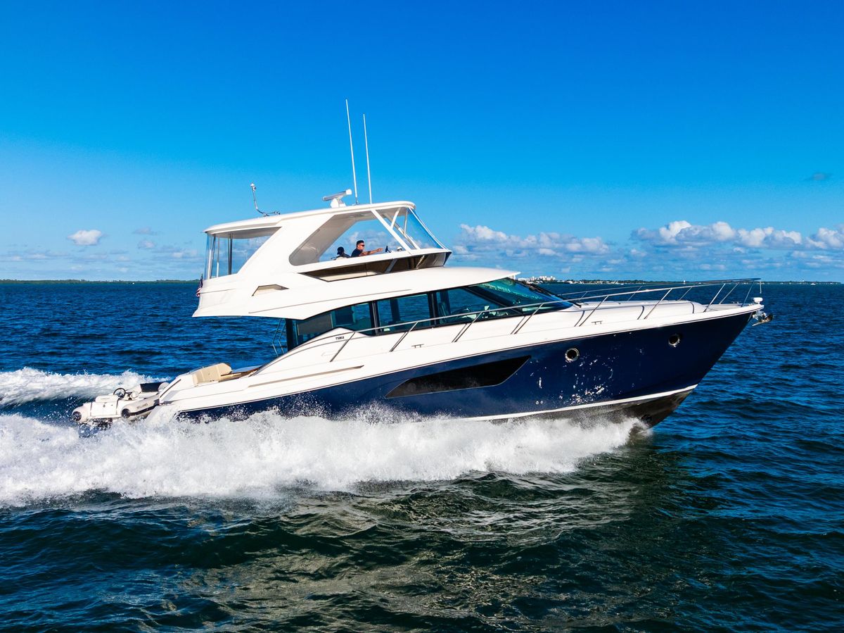 2018 Tiara Yachts 53 