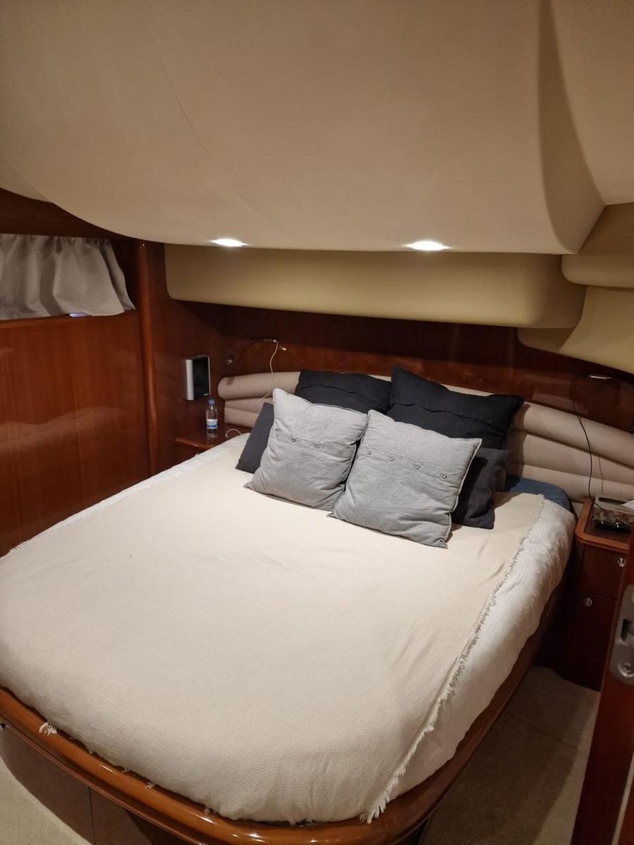 2004 Princess 61 