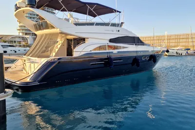 2004 Princess 61