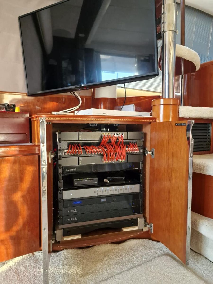 2004 Princess 61 
