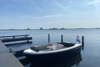 2022 Admiral 5.30 De Luxe Sloep