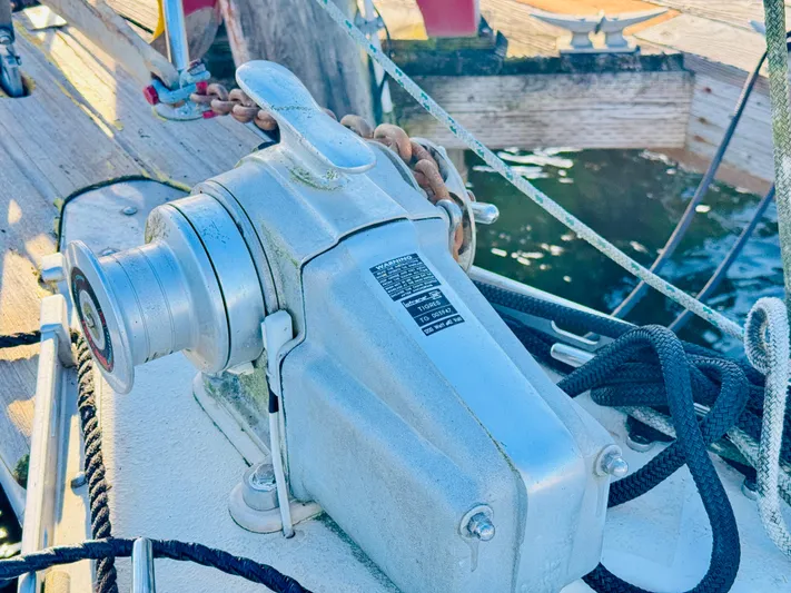 Perfect Salinity Yacht Photos Pics 